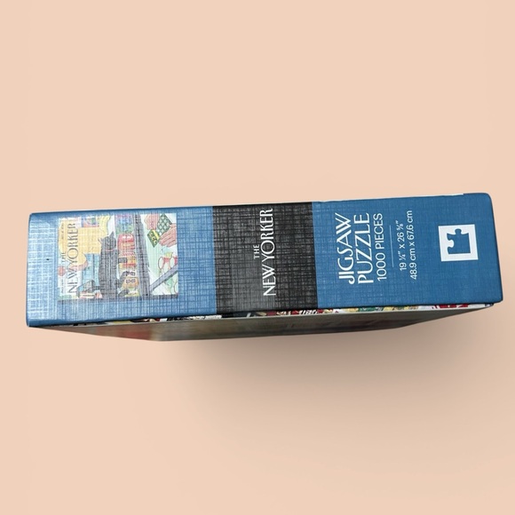 New York Puzzle Company "Bodega Cat" 1000 Piece Jigsaw Puzzle R. Kikuo Johnson. - Picture 6 of 8